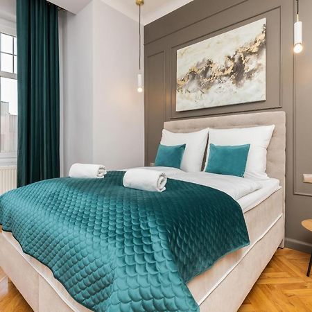 Sopot Rivoli Apartments Near The Beach & Pier By Noclegi Renters Esterno foto