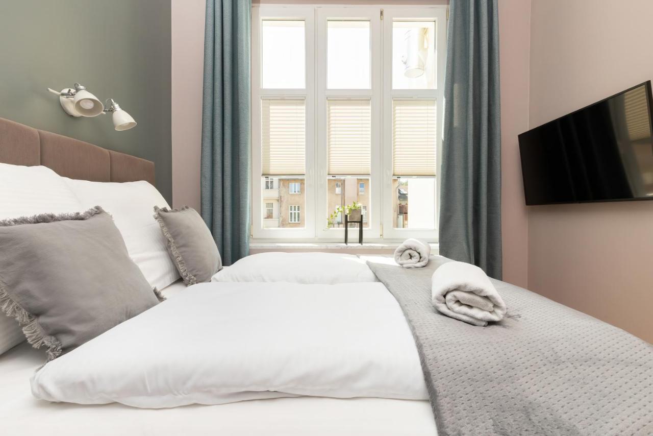 Sopot Rivoli Apartments Near The Beach & Pier By Noclegi Renters Esterno foto
