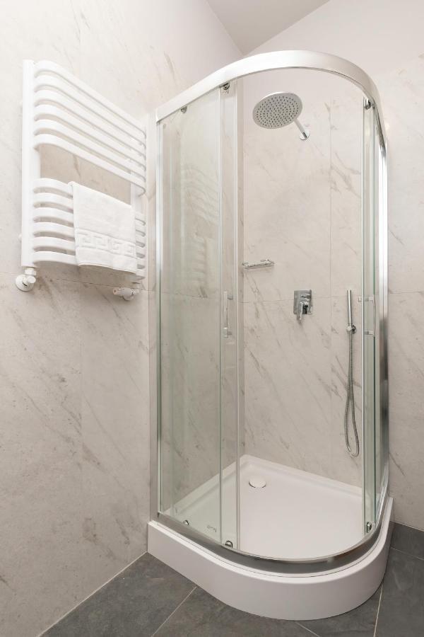 Sopot Rivoli Apartments Near The Beach & Pier By Noclegi Renters Esterno foto