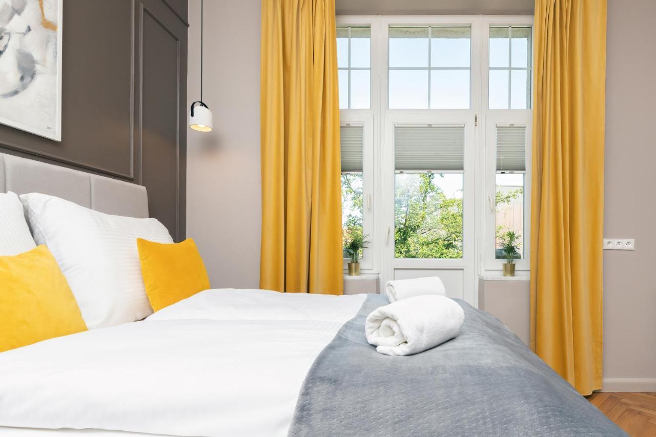 Sopot Rivoli Apartments Near The Beach & Pier By Noclegi Renters Esterno foto