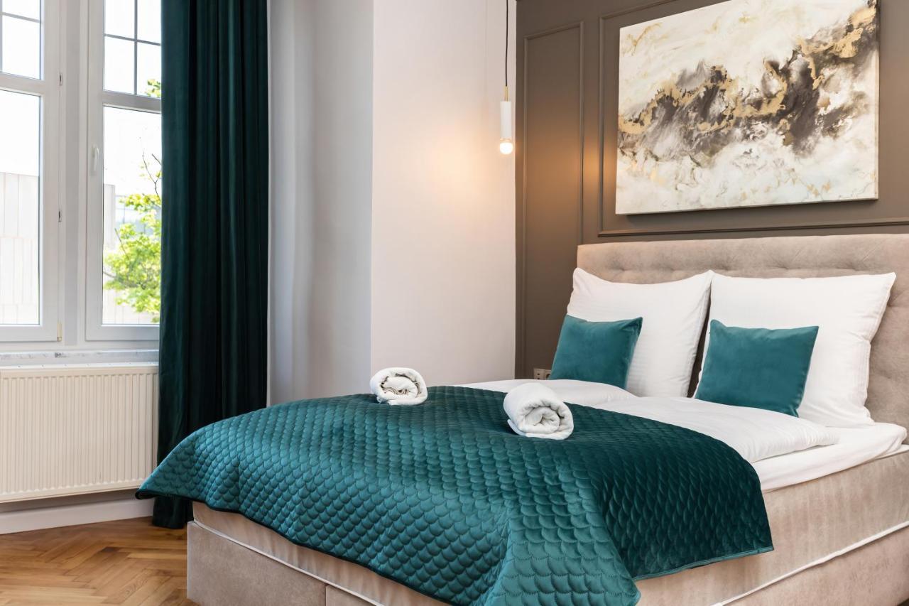 Sopot Rivoli Apartments Near The Beach & Pier By Noclegi Renters Esterno foto